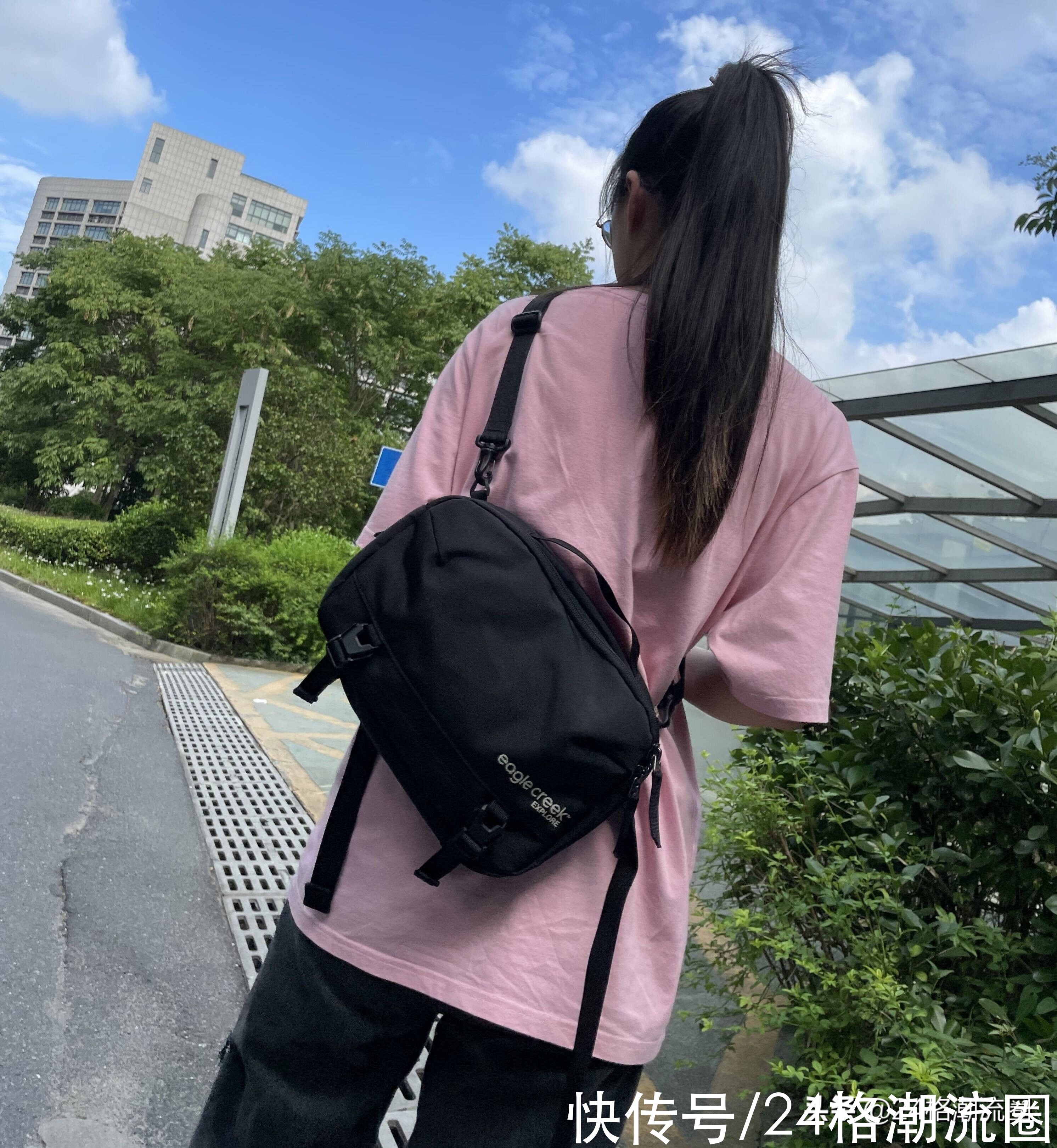 骑自行车|有了这款斜挎包！我就能成为街上亮眼的仔了