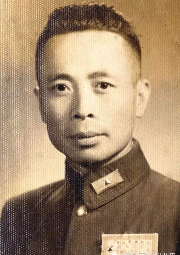 1959年2月,10个最早被特赦的国军高级将领