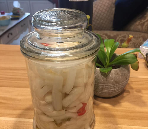 腌萝卜时，不要只加盐杀水，告诉你正确方法，萝卜又香又脆