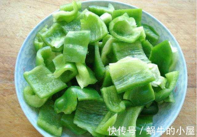 立秋|青椒配此菜一起炒，老年人常吃，软化血管有奇效，快告诉家里人