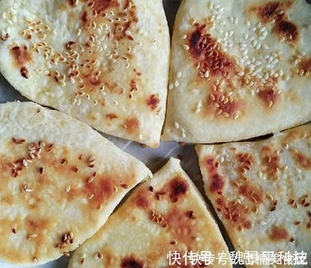 美味|简单好吃的面食,比馒头更香甜,简单一烙,香酥美味吃不够