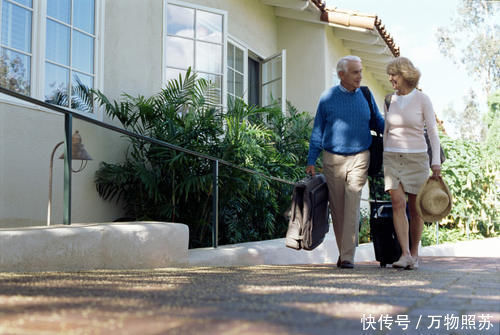 买房|为什么房价已经到达天花板,还有人投资买房,这五个原因告诉你