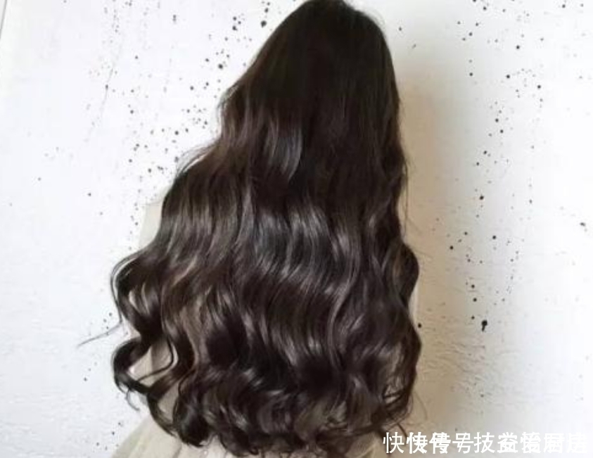 小姐姐|小姐姐要是上了岁数,几种烫发可以考虑看看哦,让你越活越年轻