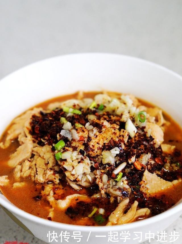 鸡胸肉的这个做法超好吃,又滑又嫩麻又辣,鲜香开胃真下饭!