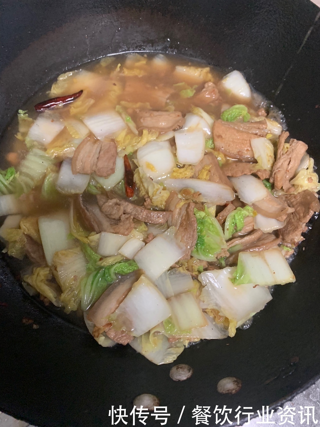 粉条|正宗东北名菜，五花肉白菜炖粉条，还不会的小伙伴们快收藏起来！