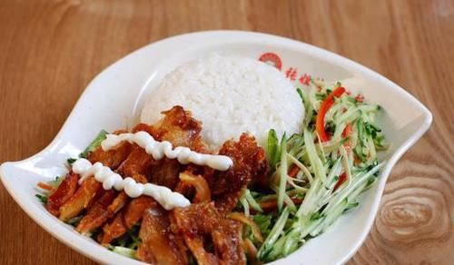 继黄焖鸡“跌落神坛”后，又一美食步入后尘，吃货：都经不住夸