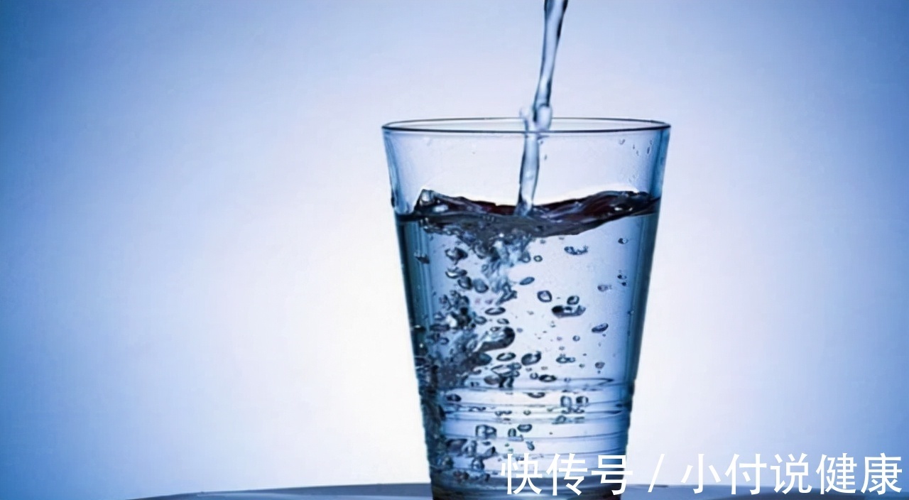 降低|走路是长寿的“良药”?权威发言:每天7000步,死亡风险或降七成