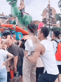 |搞笑GIF段子:直击灵魂的画作