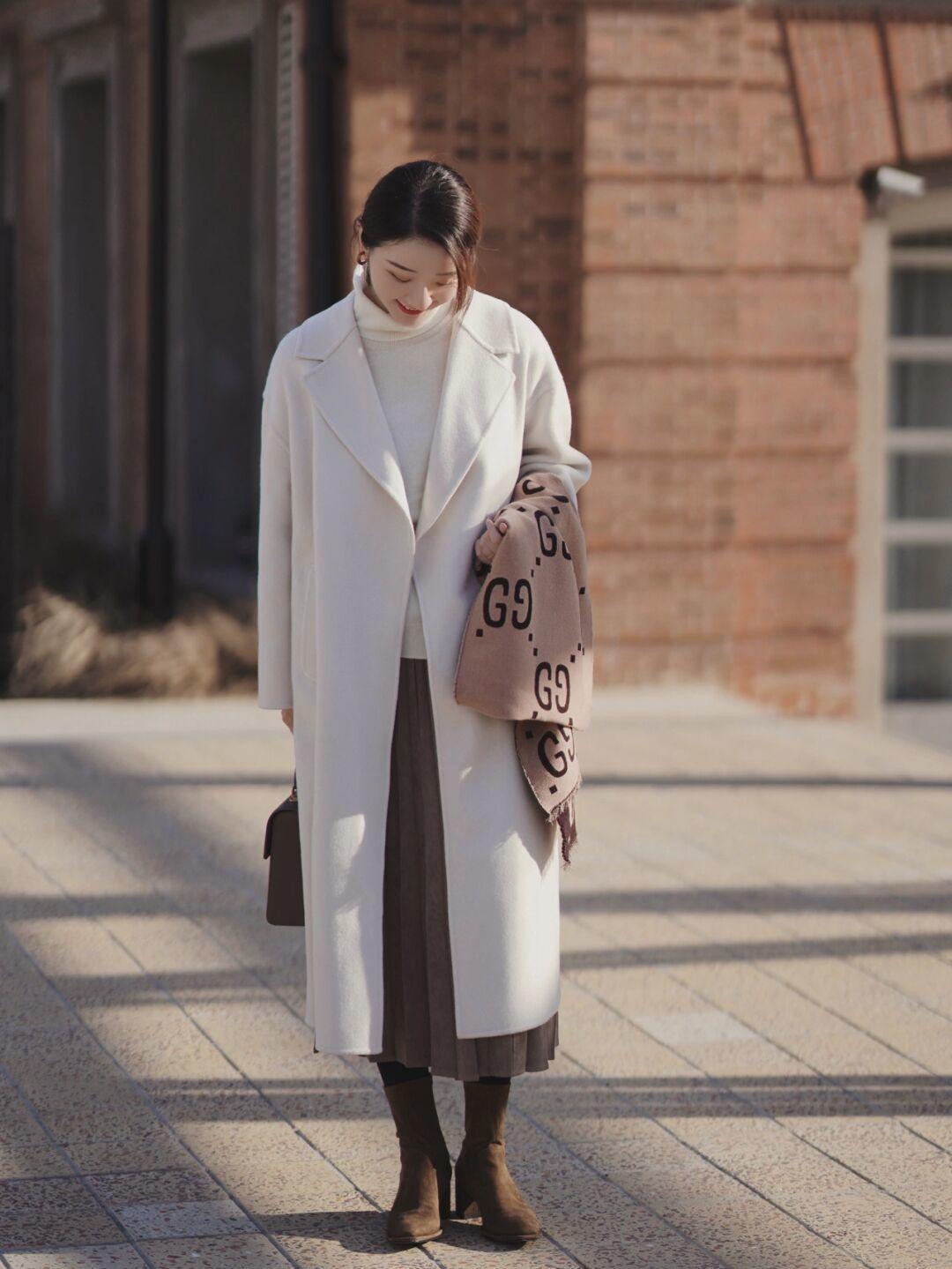 在职场|冬季穿衣没灵感?掌握时髦精们的这些大衣穿法,出街赚够回头率