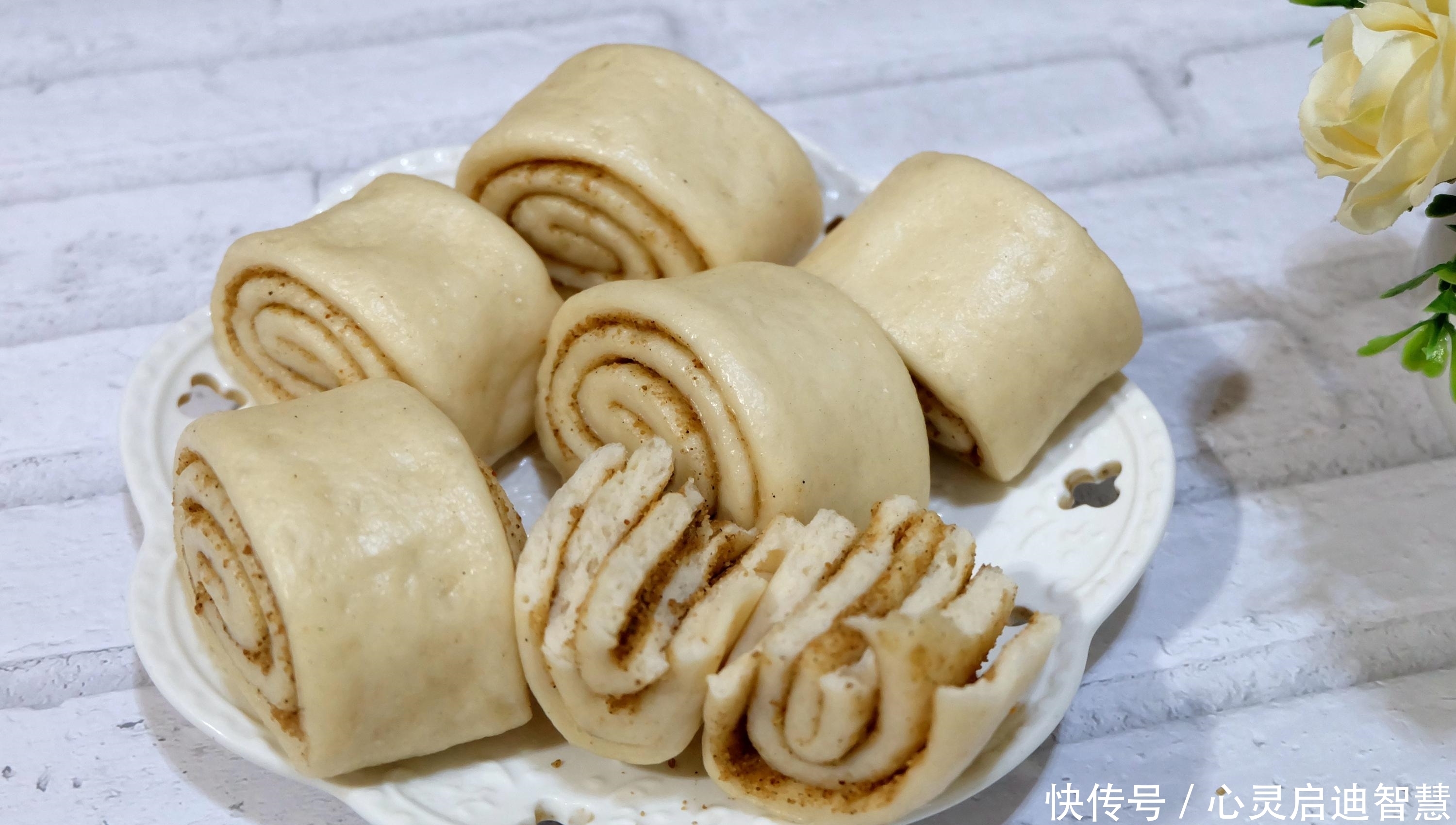 小学生假期早餐晒一晒,勤快妈妈换着花样做早餐,厨房神器用处大