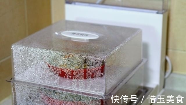 一家三口的晚餐，4道家常菜荤素搭配，开胃又下饭，好吃又营养