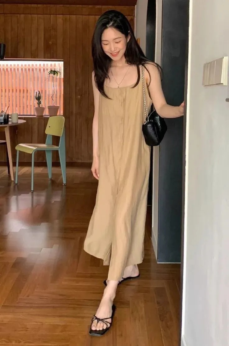 时髦|“平底鞋+裙子”穿出女人最轻松,优雅的样子,巨时髦!