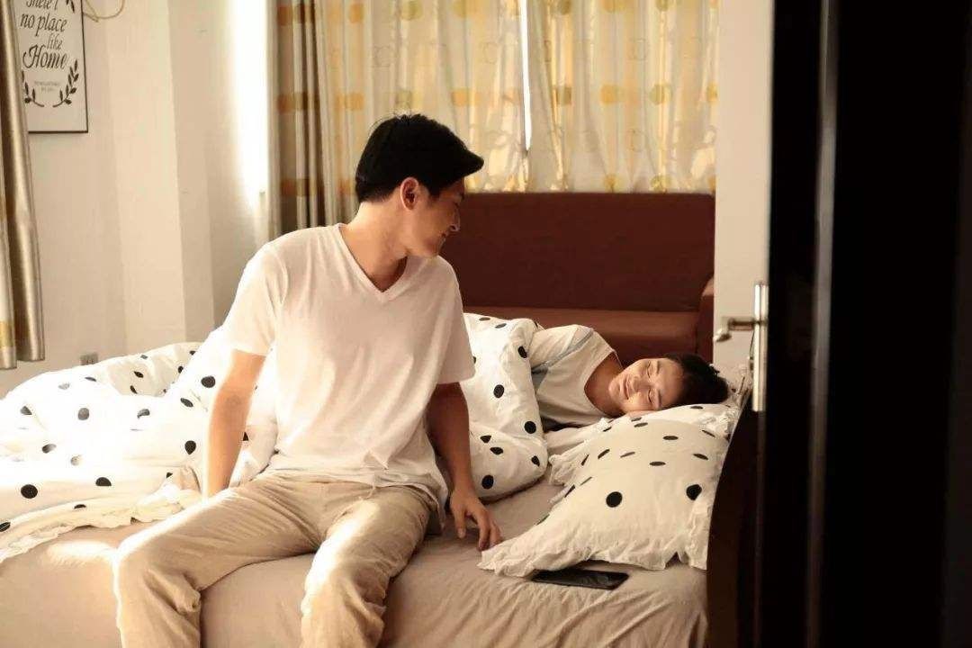 恩爱|孕期夫妻“恩爱”时,肚子里的宝宝是啥感受?看完不准笑,哈哈哈