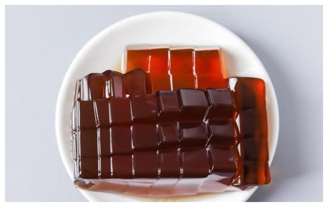 别再花冤枉钱买奶茶了！手把手教你自己做，美味解渴还省钱