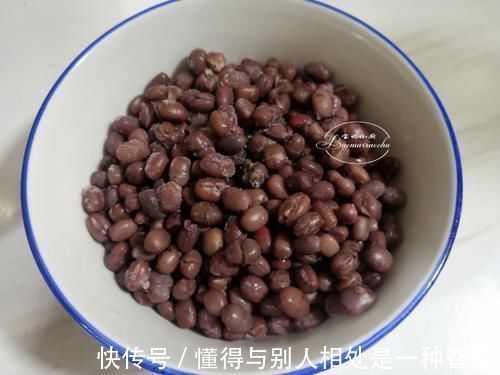 自打吃过这早餐饼，玉米面有多少都不够吃，软乎筋道，孩子更喜欢