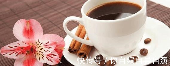 乳汁|宝宝还在吃母乳, 妈妈万万不能碰这5种食物, 吃了宝宝会不舒服!