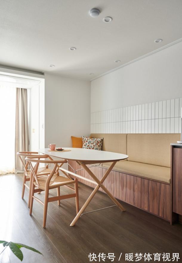 装修|新婚夫妇装修前的决定是对的,坚持不要客厅,解救了81㎡小户型