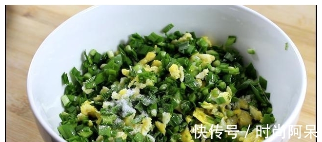 饺子皮|调韭菜馅时,不要把调料顺序放错,否则不香,还容易露馅