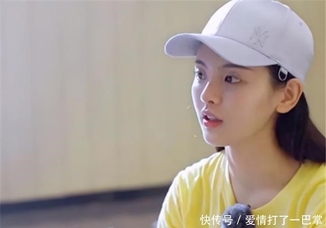 希望|杨超越从“辍学少女”到全村希望,年入三千万,她只用了2年