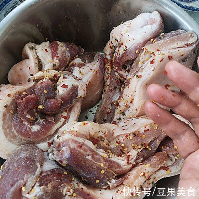 自制咸肉不入味？学我这样做，鲜香可口