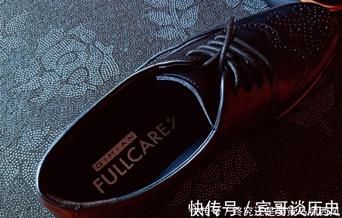 eva 不知道如何挑选适合自己的德比鞋?建议可以看看七面德比鞋