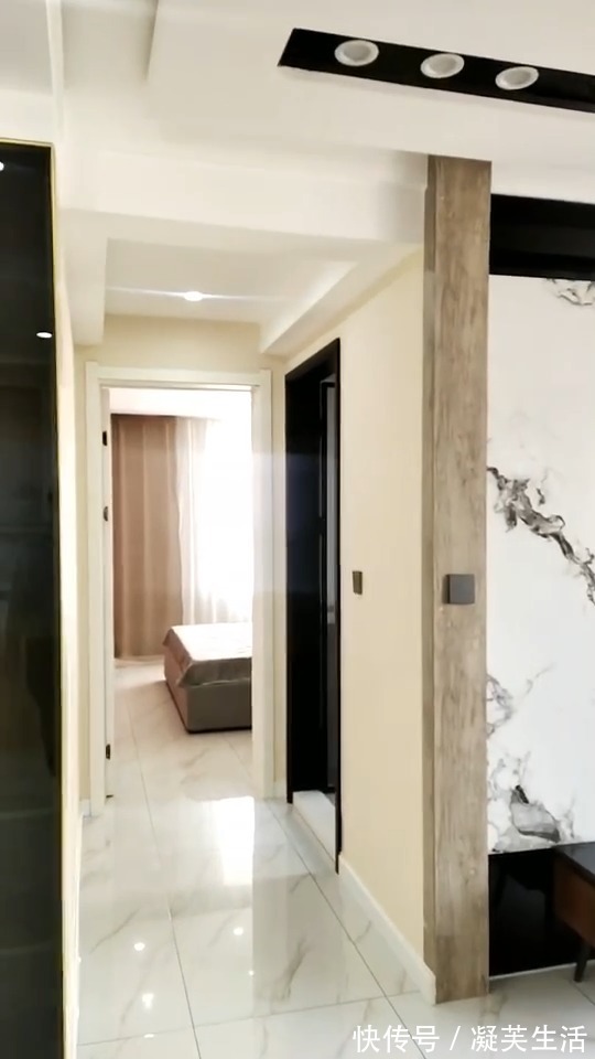 简约|小弟的新家装修真好看,现代流行的简约黑白灰风格,设计很前卫