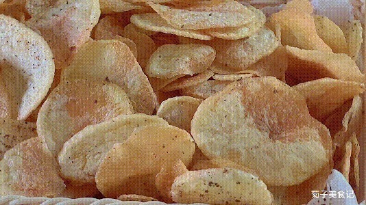 椒盐薯片|椒盐薯片这么做,简单又健康,孩子吃薯片不用买,在家轻松搞定