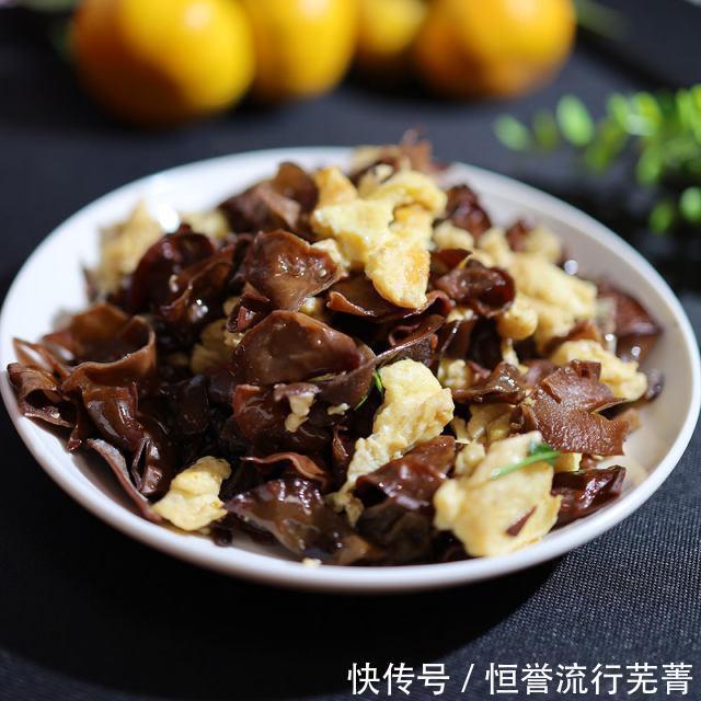 炒鸡蛋|木耳炒鸡蛋,简单的一道菜