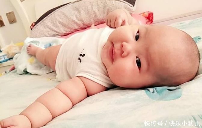 喂奶|家有不满一百天的宝宝,家长容易做错4件事却不自知,要自查改正