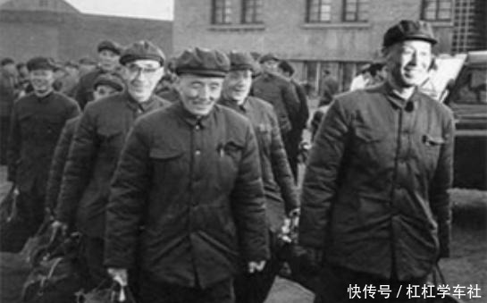 美国|此人是黄埔一期，被特赦后选择去了美国，让美国赔他一万多美金