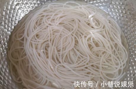 大白菜|大白菜这做法,比红烧肉还香,天越冷越爱吃,营养美味更健康
