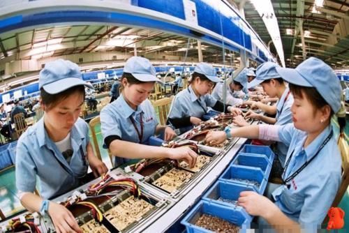 准妈妈|准妈妈的纠结:怀孕后要不要辞职?从事这四类工作的孕妈考虑离职