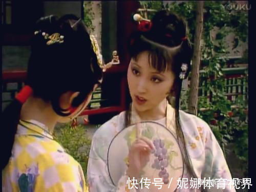 凤姐!薛宝钗才是凤姐的亲表妹,为何王熙凤喜欢黛玉,胜过宝钗?