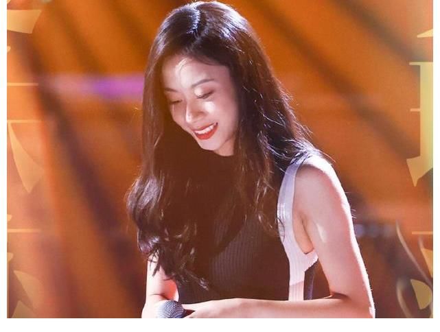 导师|《中国好声音2021》开播八大导师同台抢人太混乱，选手都是老油条