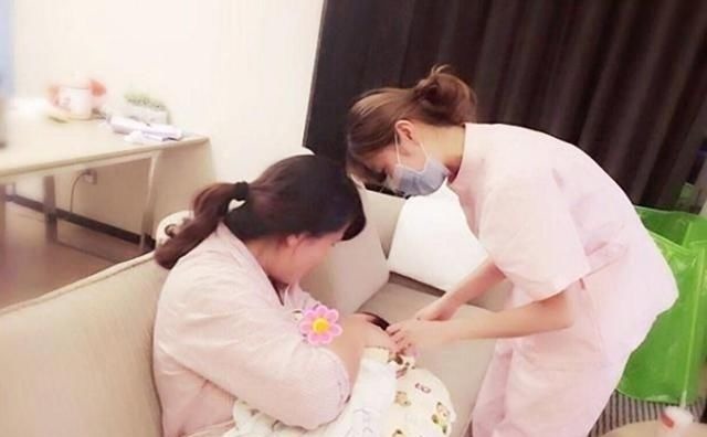 青色|发现新生儿小屁屁上有“淤青”,老公想找护士理论,最后暗暗庆幸