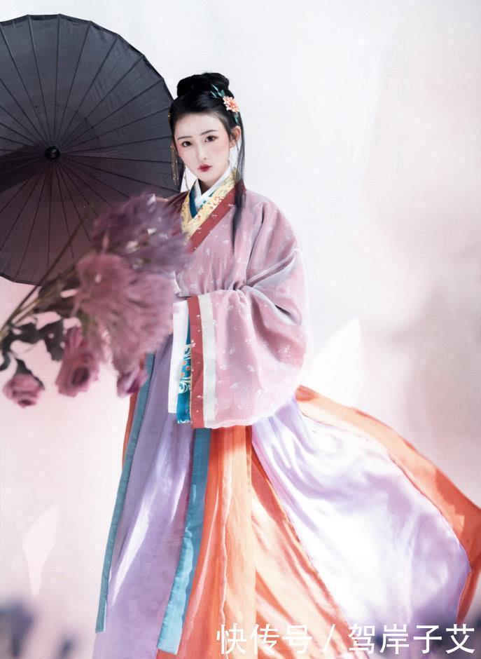 上架|这些“上架嫌它丑,下架求成狗”的绝版汉服,有你的梦中情裙吗