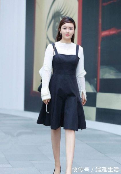 健美裤|时尚感爆棚的姐妹花，清新个性，白色穿出的高级感