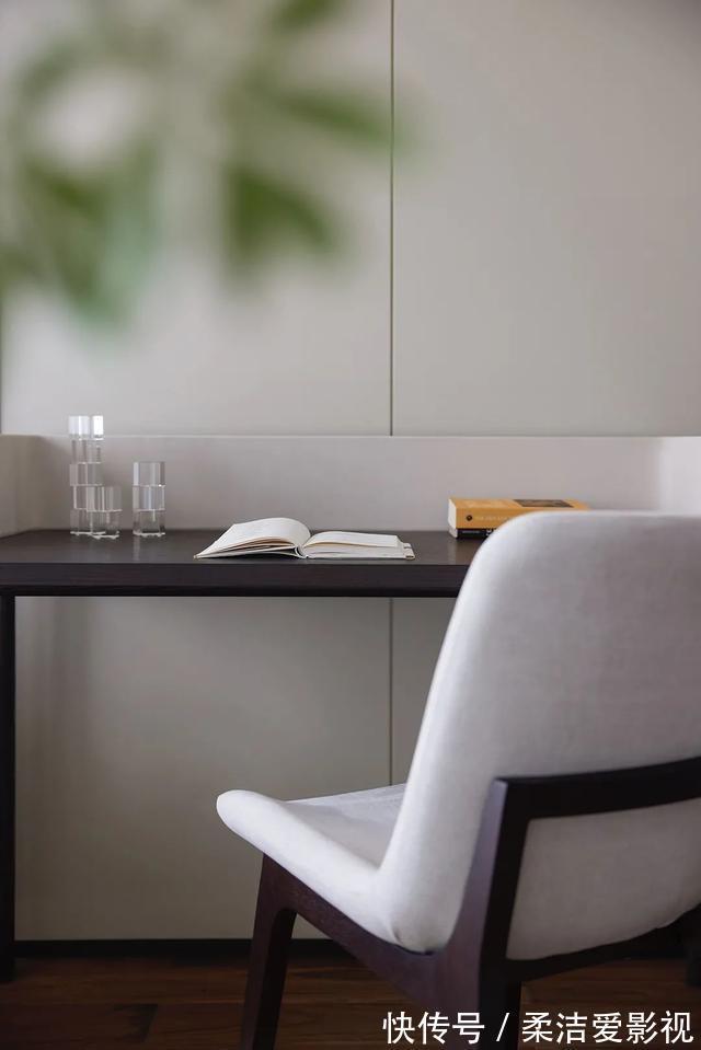 红木家具|45岁大叔的现代之家，坚持融入红木家具，全屋清隽素雅，太美了