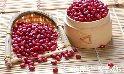 营养物质|医生提醒花生不要单独吃,加上此物一起煮,除去体内湿气效果好