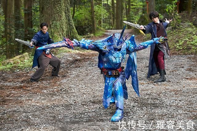 圣刃|假面骑士圣刃龙狮灯形态官方设定 圣刃的真最终形态 轻松秒所罗门