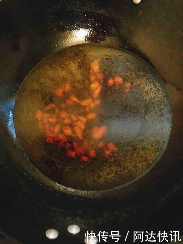 香菇|这个当早餐太香了，儿子天天吵着要吃，摊开蒸几分钟就上桌