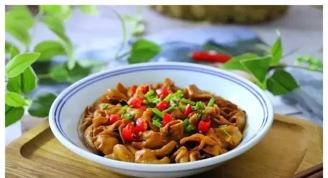 中秋节请客吃饭必备的12道家常菜，撑得起场面，镇得住吃货