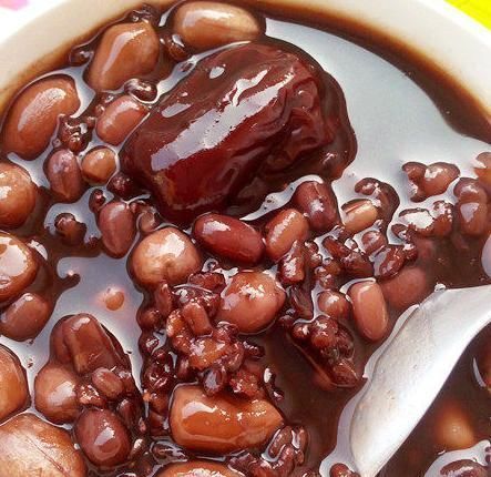黑豆|红豆与此物一起煮，湿气没了，小腹瘦了，给身体做个大扫除
