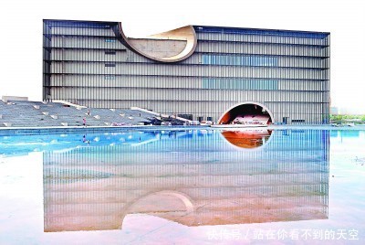 剧场,从“文化地标”到为城市的精神“画像”