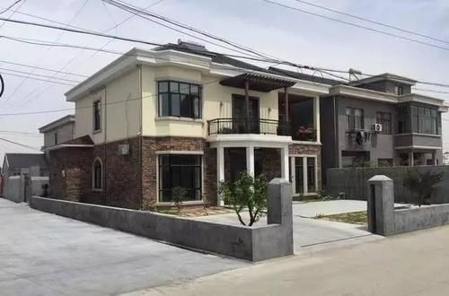 别墅|闺蜜家的自建房才花50W，还带私人花园、鱼塘，我真不信！