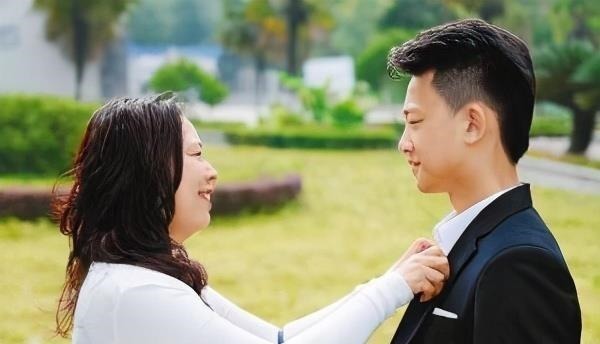 妈妈|妈妈长相影响娃性别:漂亮易生女,普通易生儿?看看科学的解释