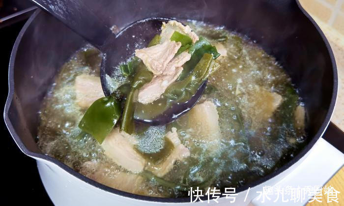 秀厨娘|此食材市场遇到我就买,才6元1斤,营养很全面,炖汤喝鲜美又滋补