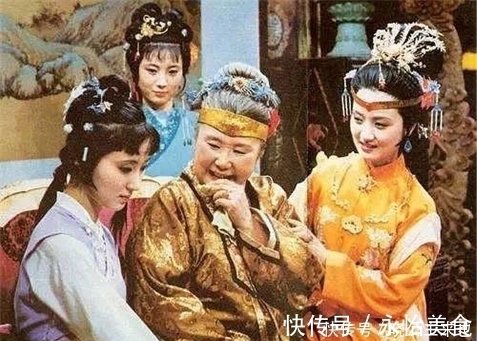 王夫人$红楼梦:黛玉刚进荣国府,凤姐暗暗叫苦:“烫手山芋来了!”