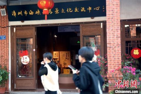 老年|福建漳州古城:一条老街,连接着两岸