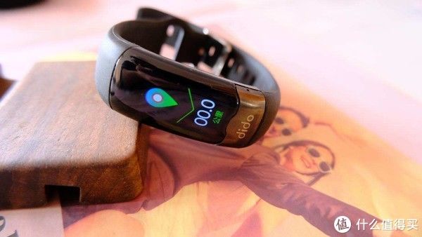 表带|dido Y2智能手环使用体验：健康监护兼顾运动
